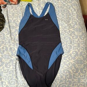 One piece swimsuit